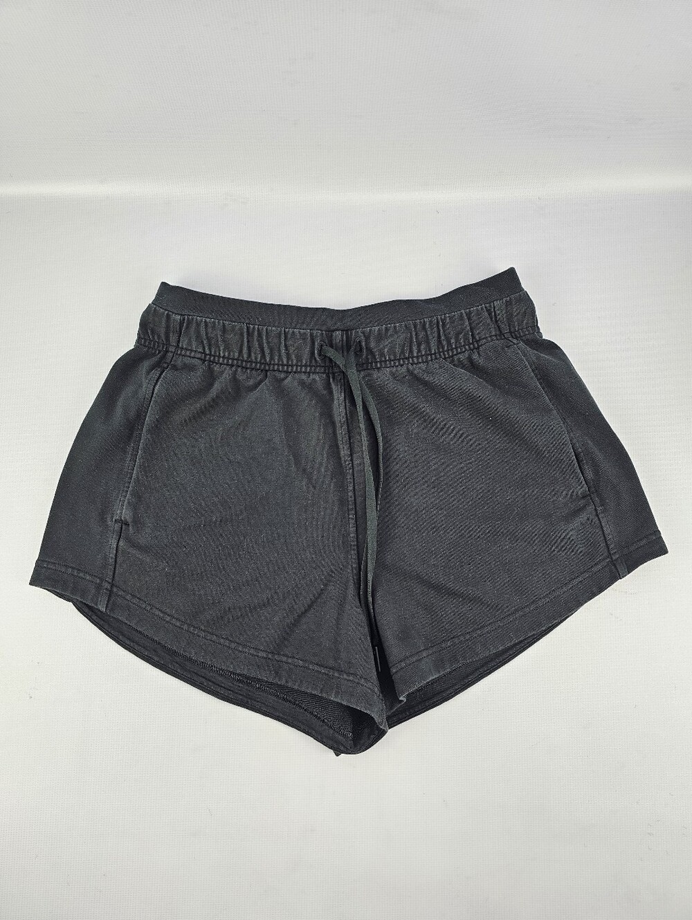 Lululemon Inner Glow High Waist Pull-on Drawstring 3" Shorts Women's Size 6